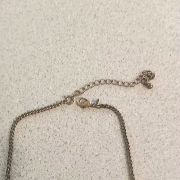 Black Widow (Brand Name), Dangle drop Necklace 16 1/2" Collar style. Vintage - Picture 3 of 3